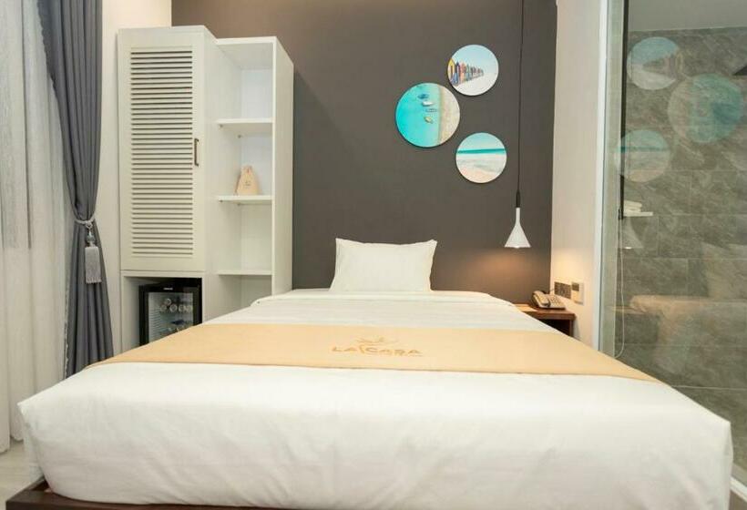 اتاق استاندارد یک نفره, La Casa Tuy Hòa