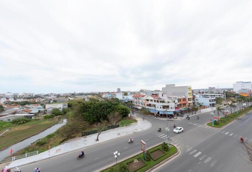 اتاق خانوادگی, La Casa Tuy Hòa