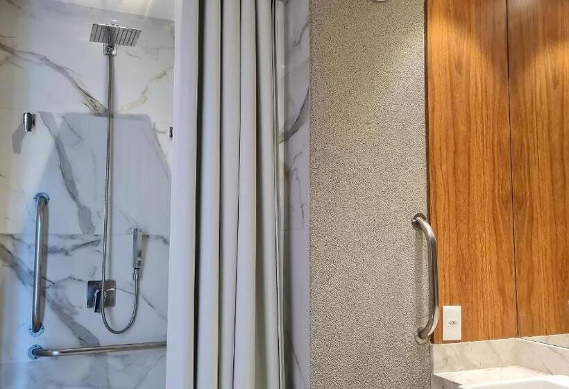 Номер Стандарт Кровать Кинг Адаптированный для Инвалидов, île De Pipa Ma Plage