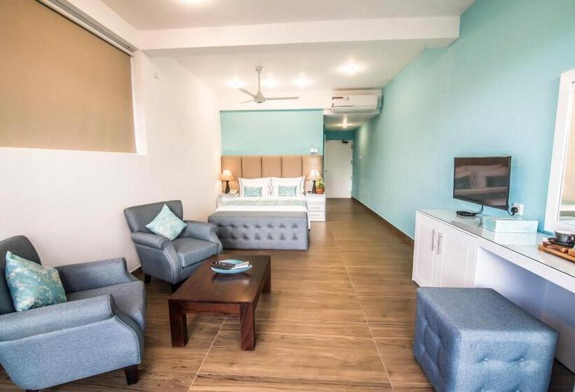 Superior Kamer, Tip Top Boutique