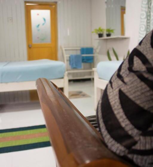 اتاق راحتی سه تخته, Ella Walkers Nest