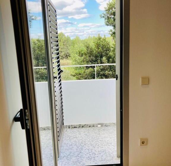 발코니 디럭스 룸, Ses Arcades