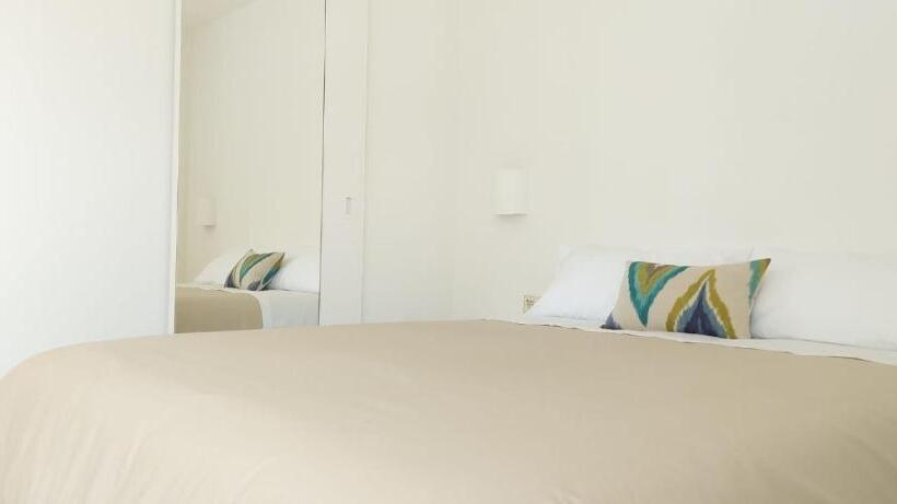 발코니 디럭스 룸, Ses Arcades