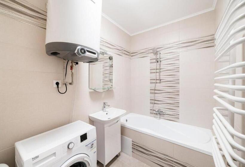 استودیوی استاندارد, центр міста! затишні квартири в новобудові!