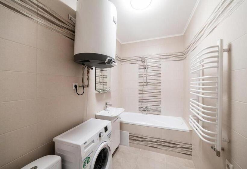 استودیوی استاندارد, центр міста! затишні квартири в новобудові!