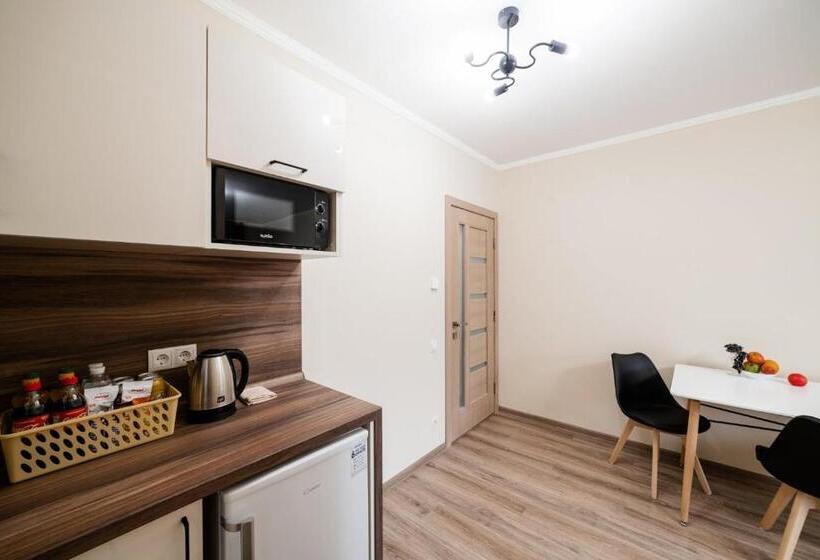 استودیوی استاندارد, центр міста! затишні квартири в новобудові!