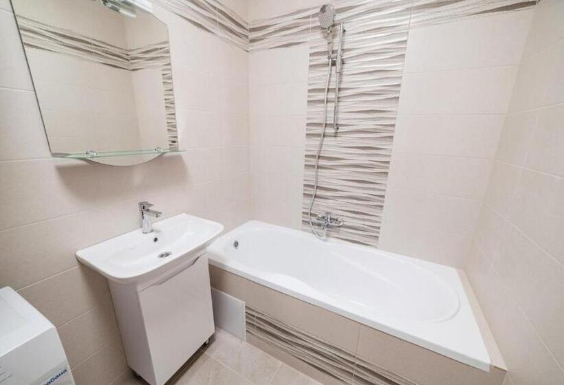 استودیوی استاندارد, центр міста! затишні квартири в новобудові!