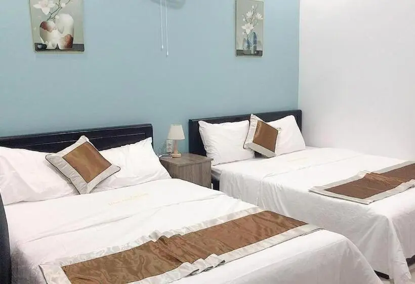 اتاق استاندارد با بالکن, Hoa Mai Plus Hostel