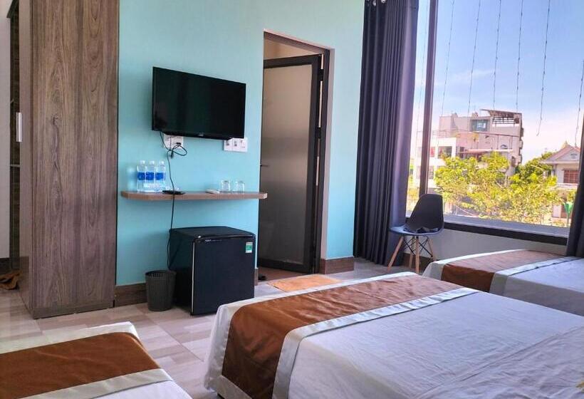 スタンダードトリプルルーム, Hoa Mai Plus Hostel