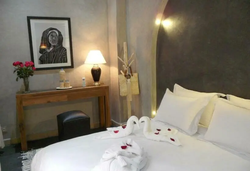 سوییت جونیور, Riad Et Spa Misria Les Oliviers