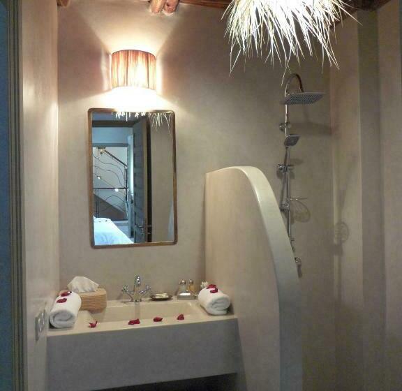 سوییت جونیور, Riad Et Spa Misria Les Oliviers