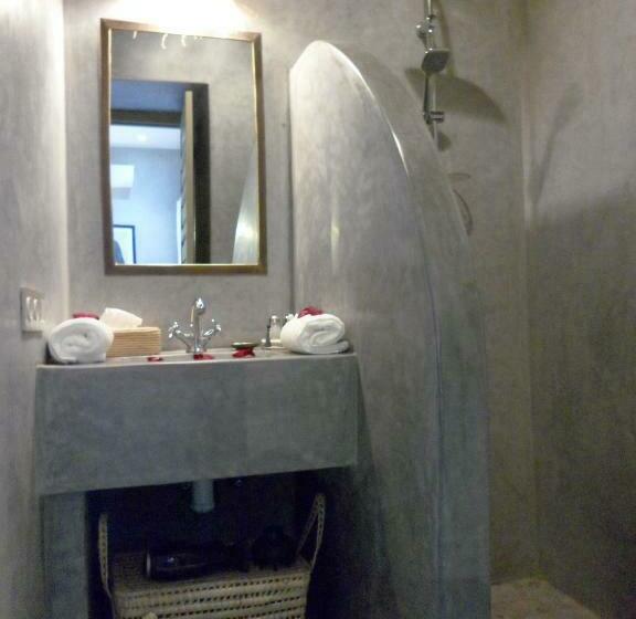 سوییت جونیور, Riad Et Spa Misria Les Oliviers