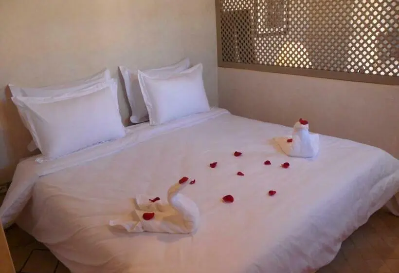 آپارتمان 1 خوابه با چشمانداز استخر, Riad Et Spa Misria Les Oliviers