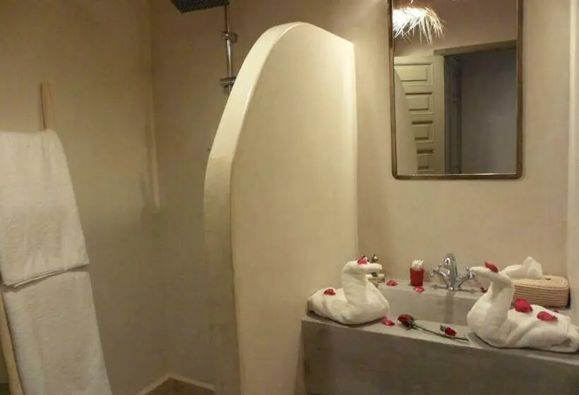 آپارتمان 1 خوابه با چشمانداز استخر, Riad Et Spa Misria Les Oliviers