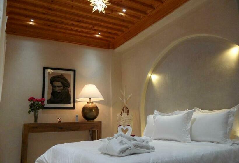 سوییت خانوادگی, Riad Et Spa Misria Les Oliviers