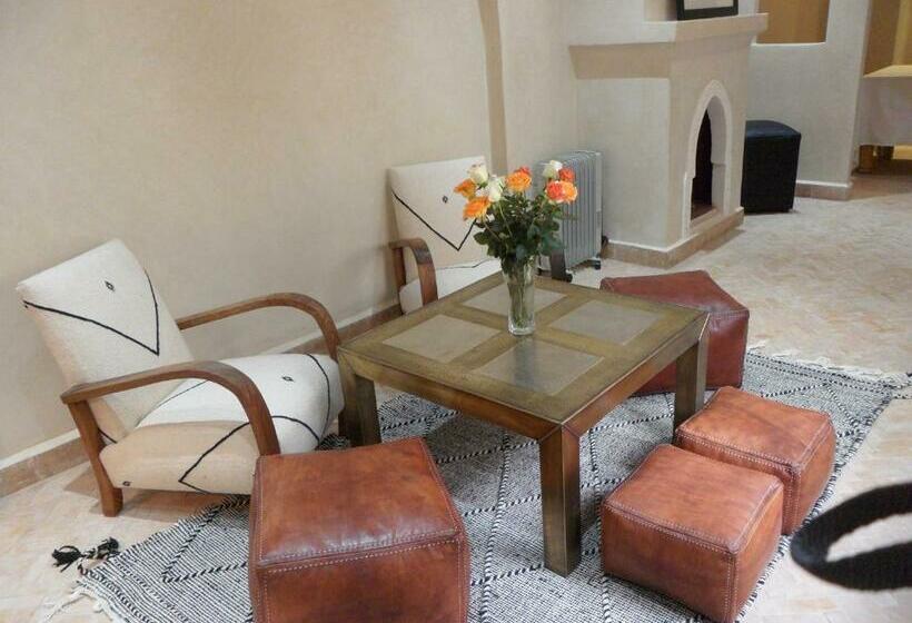 سوییت خانوادگی, Riad Et Spa Misria Les Oliviers