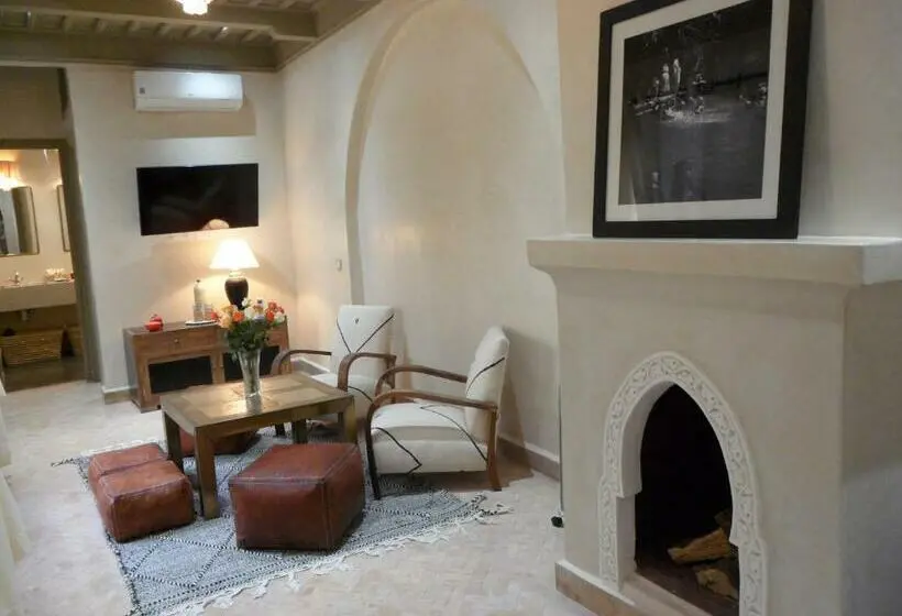 سوییت خانوادگی, Riad Et Spa Misria Les Oliviers