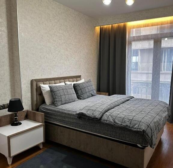 سوییت اجرایی, Sabi̇ha Gokcen İstanbul Houses