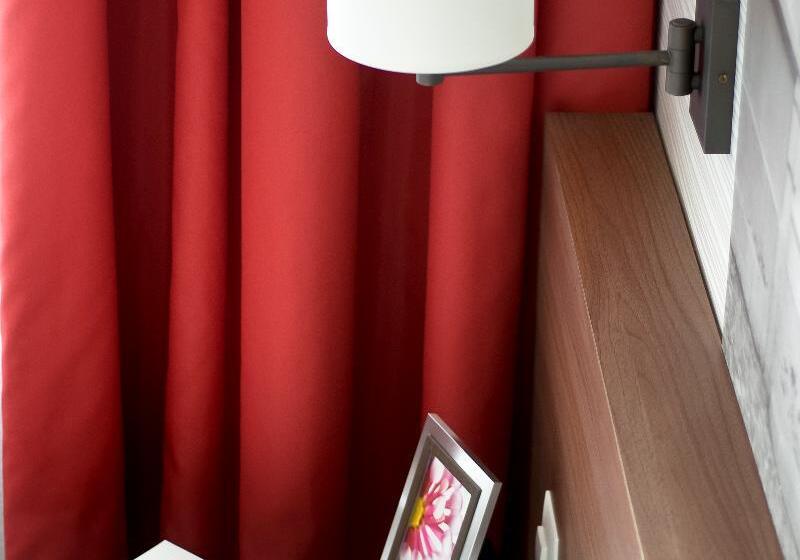 스탠다드 스튜디오, Aparthotel Adagio Basel City