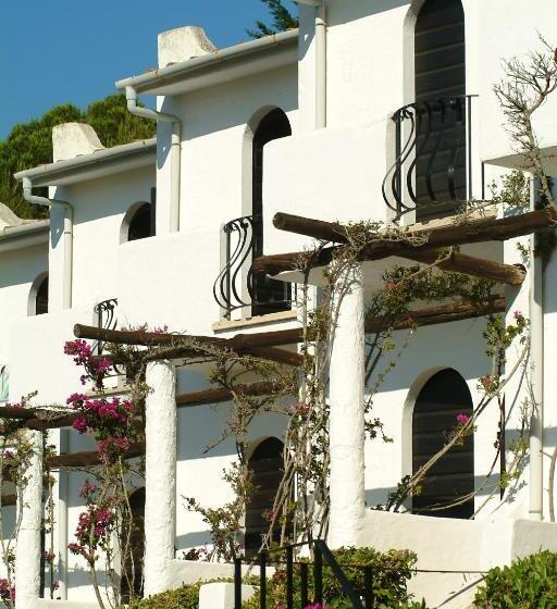 اتاق استاندارد با چشم‌انداز دریا, Cala Di Mola