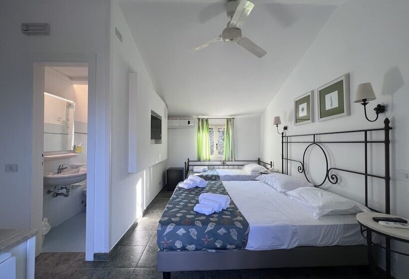 Номер Стандарт Трехместный, Cefalù Resort   Sporting Club