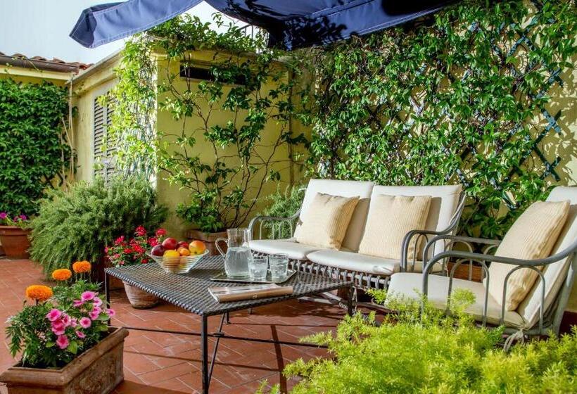 סוויטה, Palazzo Venere