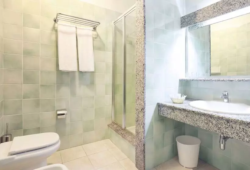 اتاق استاندارد, Club Hotel Torre Moresca