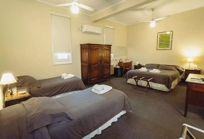 اتاق استاندارد چهار تخته, Colonial Salta