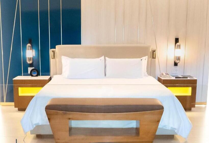キングサイズベッドのスイートルーム, Hard Rock Hotel & Casino Punta Cana   All Inclusive