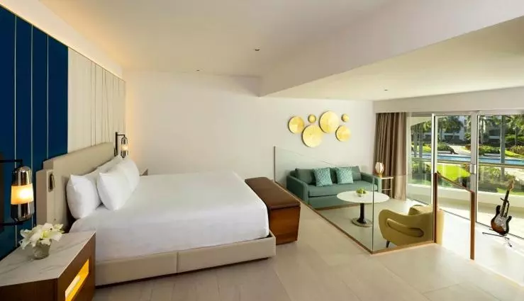 سوئیت با تخت بزرگ, Hard Rock Hotel & Casino Punta Cana All Inclusive