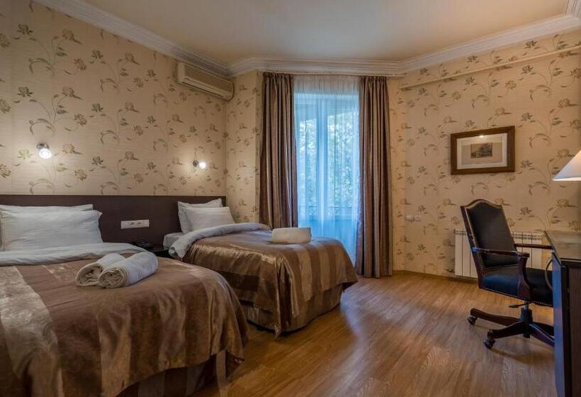 スタンダードルーム, Iliani