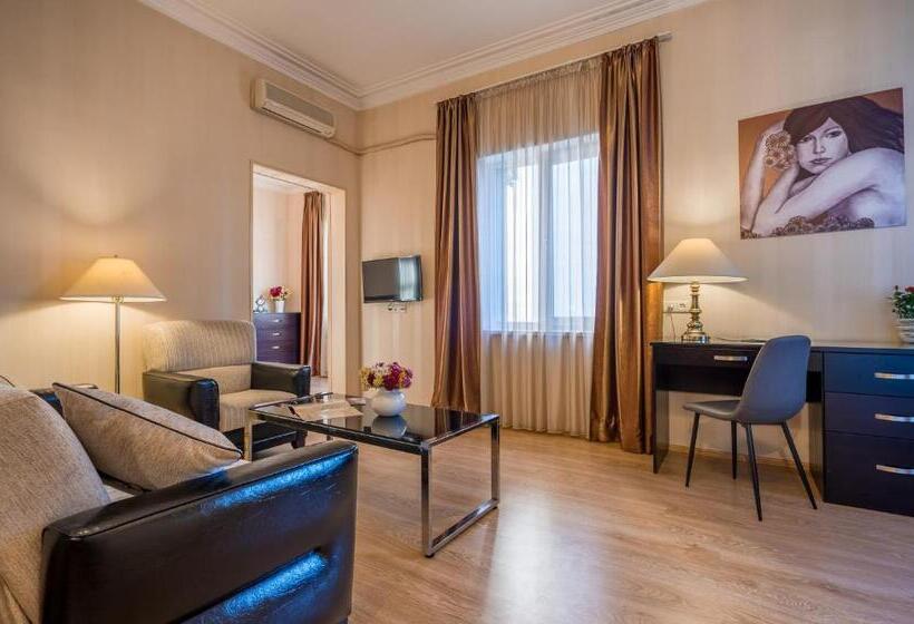 スイート, Iliani