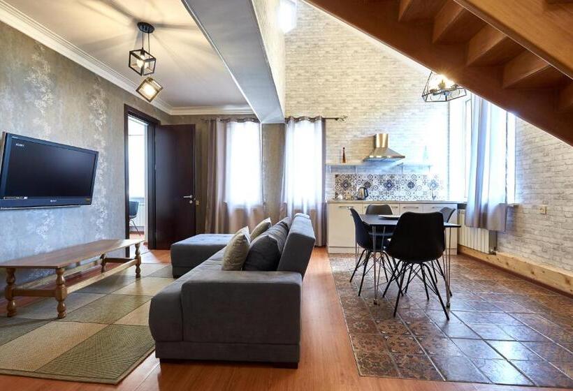 メゾネットスイート, Iliani