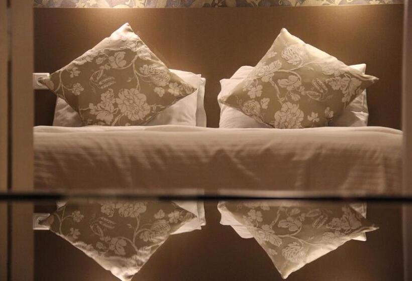 スーペリアースイート, Iliani