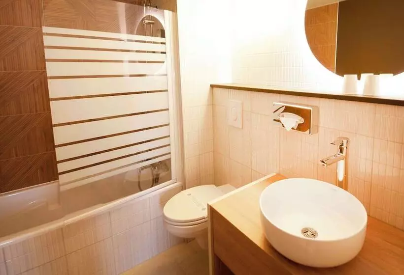 اتاق پرستیژ, Kyriad Prestige Hotel Clermont Ferrand