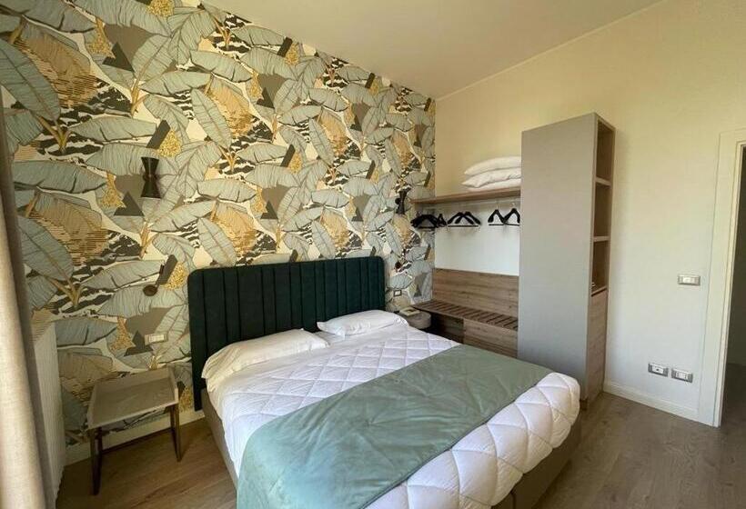 غرفة إقتصادية, Lolli Palace