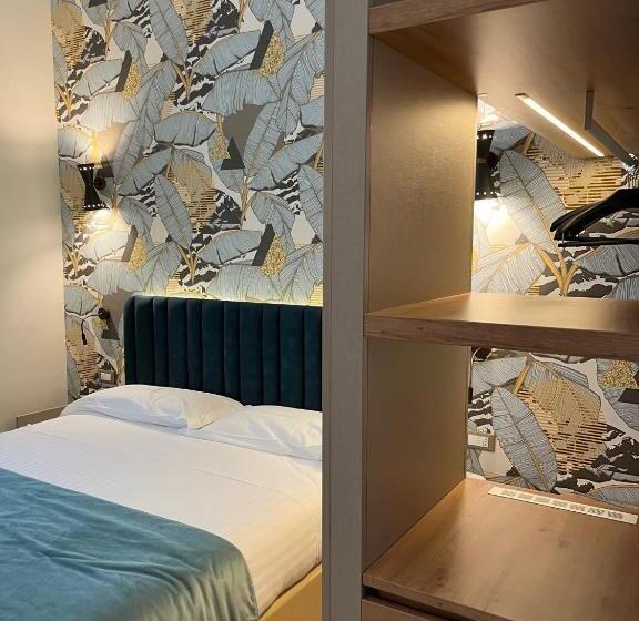 غرفة إقتصادية فردية, Lolli Palace