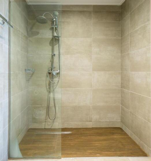 스탠다드 트리플 룸 가든 전망, Palatino