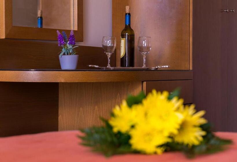 스탠다드 룸 바다 전망, Palatino