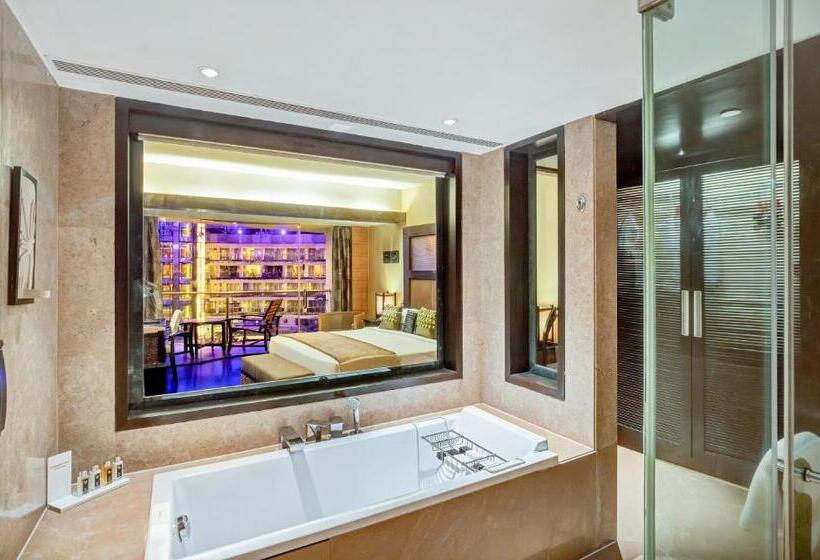 جناح سرير كينج, Sahara Star