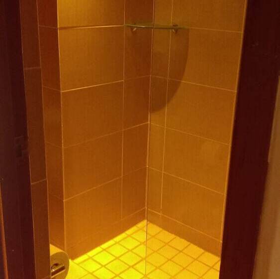 اتاق استاندارد, San Francisco Plaza