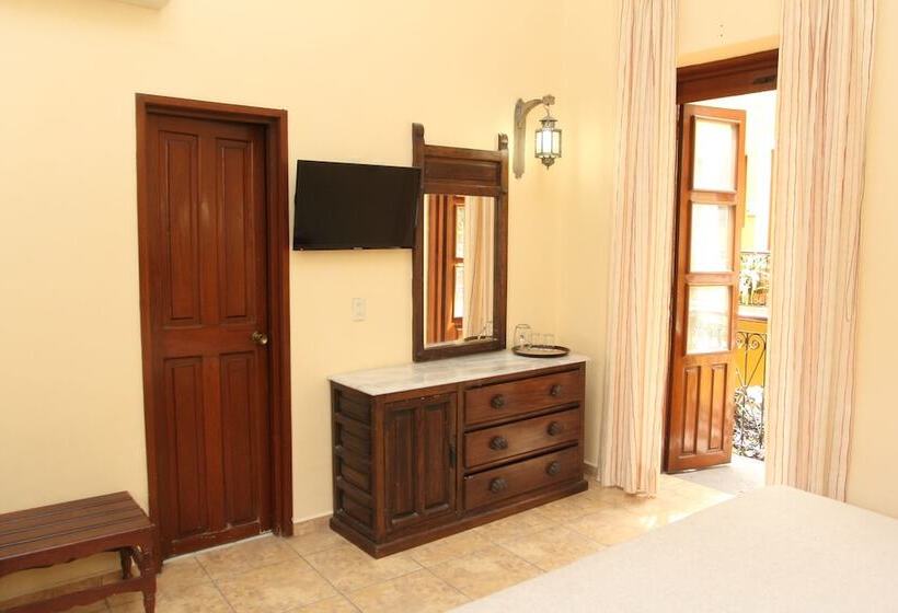 اتاق استاندارد, San Francisco Plaza