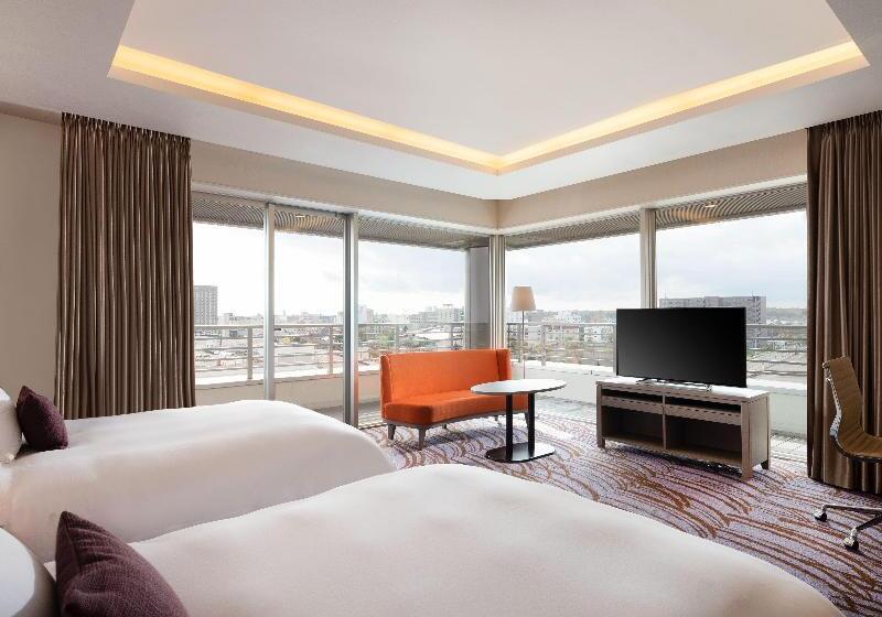 اتاق استاندارد چهار تخته, San Francisco Plaza