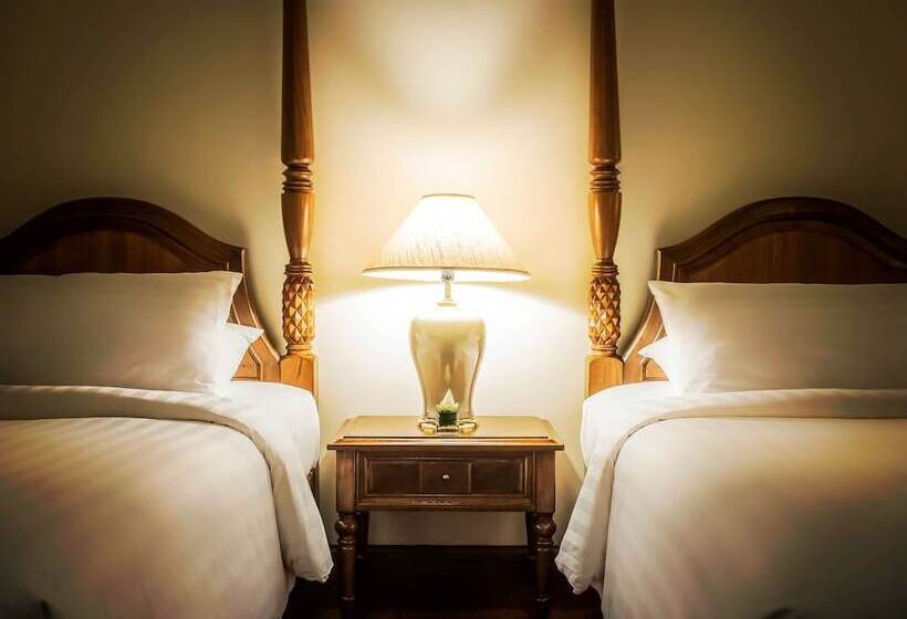 带露台的豪华间, Sofitel Angkor Phokeethra Golf & Spa Resort