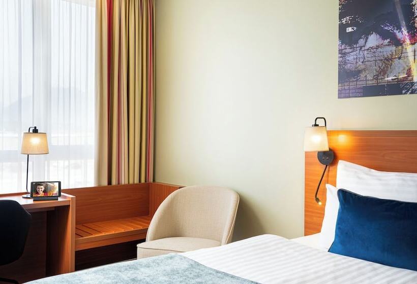 חדר סטנדרט, Leonardo Hotel Salzburg Airport