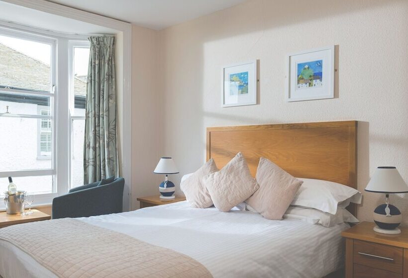 חדר קלאסי, The Ship Inn