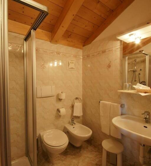 패밀리 룸, Villa Cima Undici