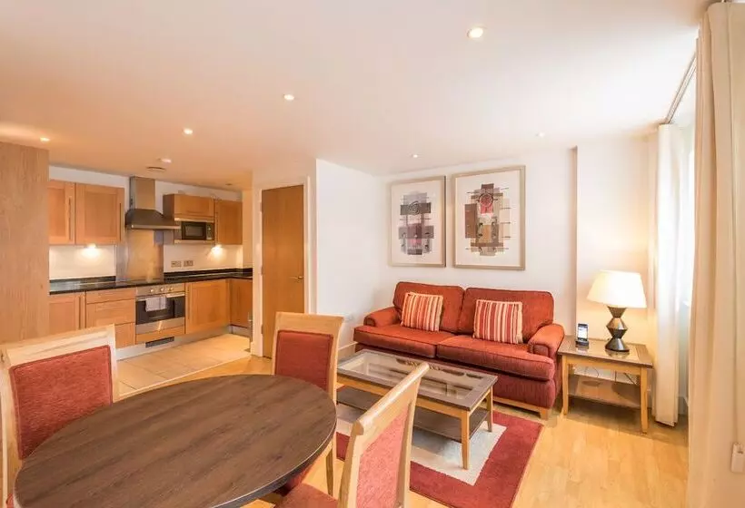 １ベッドルームアパートメント, Marlin Apartments Commercial Road   Limehouse