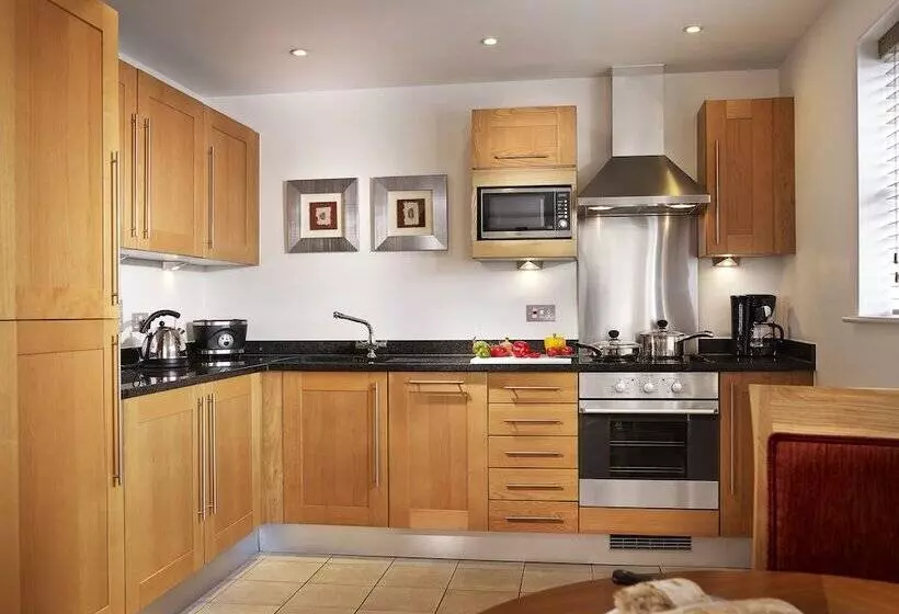 １ベッドルームアパートメント, Marlin Apartments Commercial Road   Limehouse