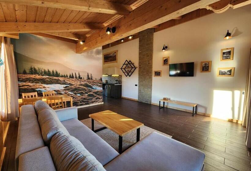 Апартаменты 1 Спальня с Балконом, Apartments Chalet Girska Hatyna